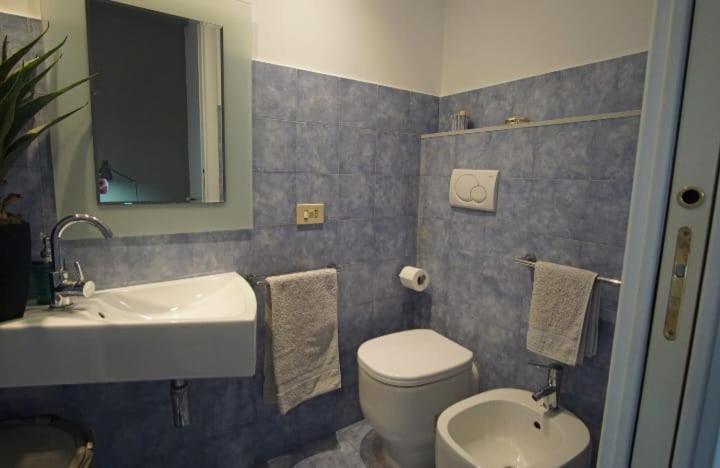 Dimora Qeeboo Apartment